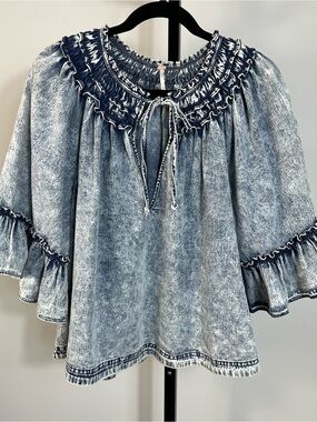 Free People Ainsley Cinched Ruffle Trim Acid Washed Denim Bohemian Relaxed Top M